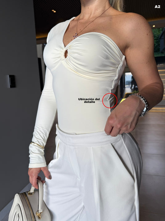 MUESTRA (A2): ESTEEM BODYSUIT