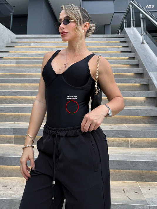 MUESTRA (A23): SCULPT BODYSUIT