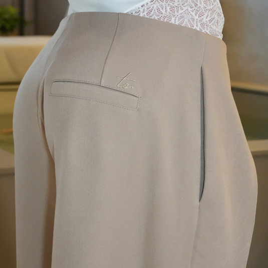 Lapel pants café claro