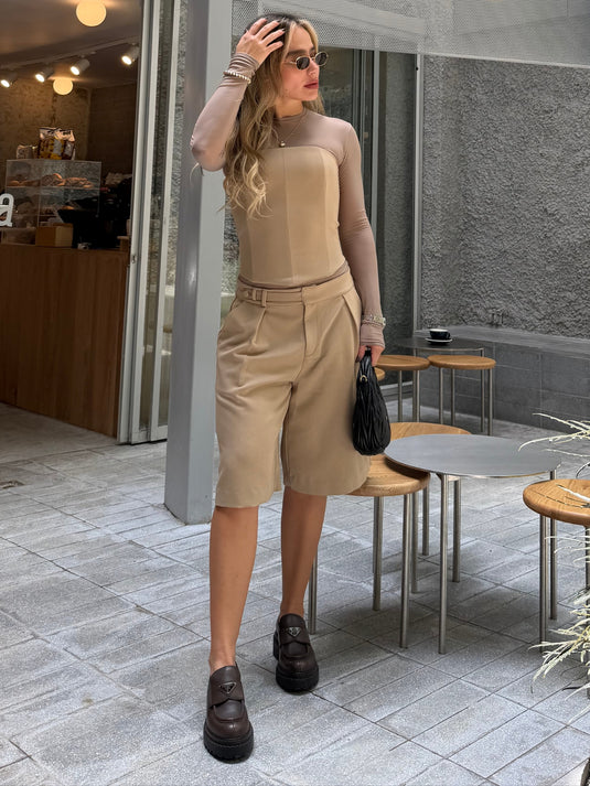 TAILOR SHORT CAFÉ CLARO