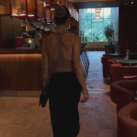 Staple bodysuit café